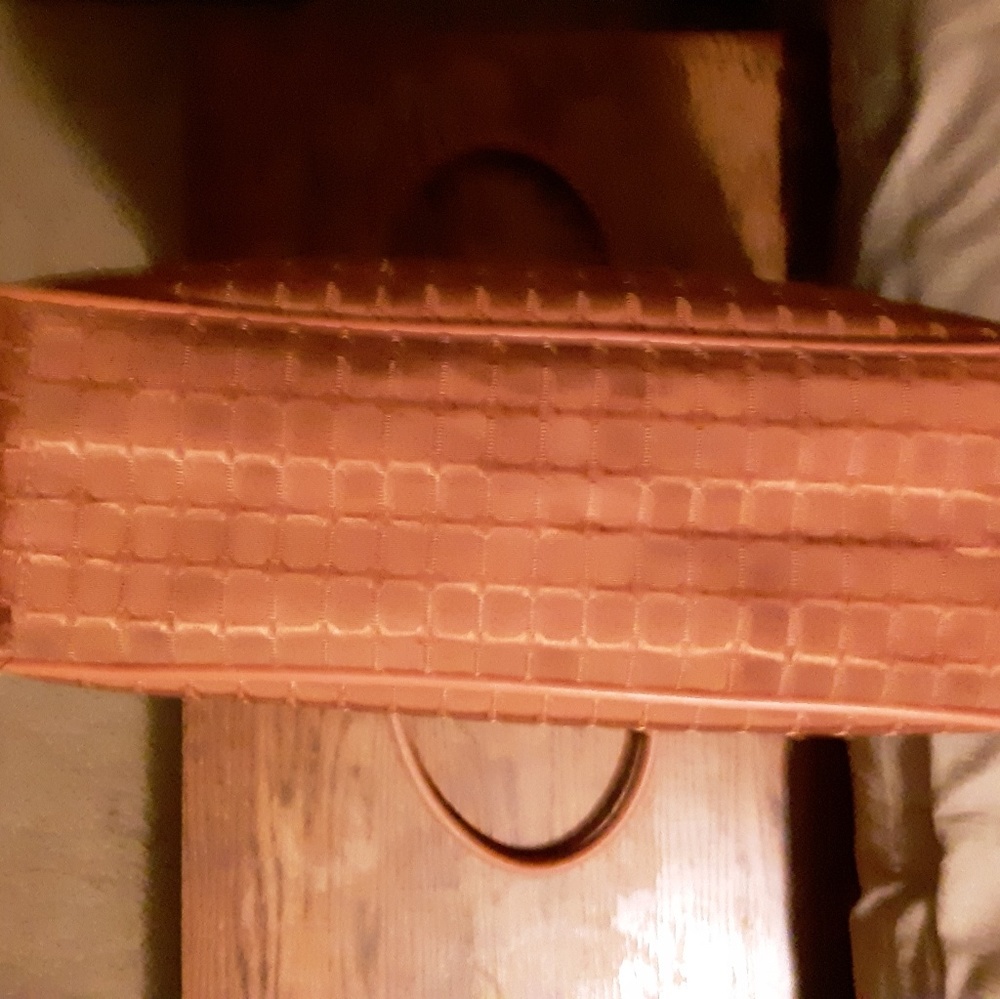 Purse - Picture 3 of 5